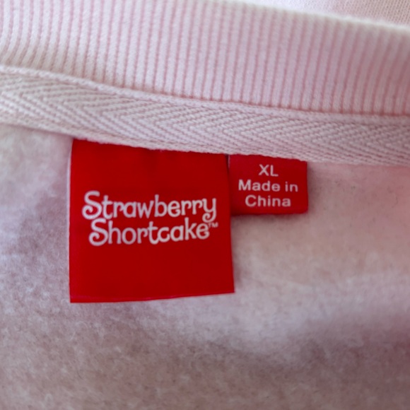 Strawberry Shortcake Pink Crewneck Sweatshirt - Picture 6 of 6
